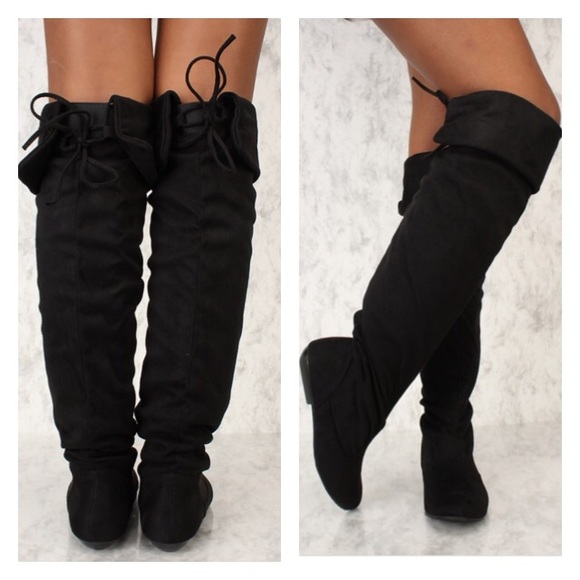 Last 1, 7.5 left! Black knee high faux suede boots - Picture 2 of 3